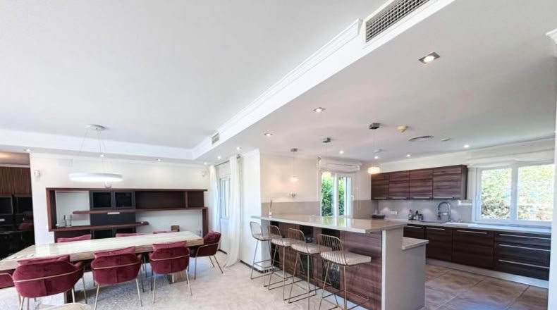 Málaga - Marbella - 1570m2