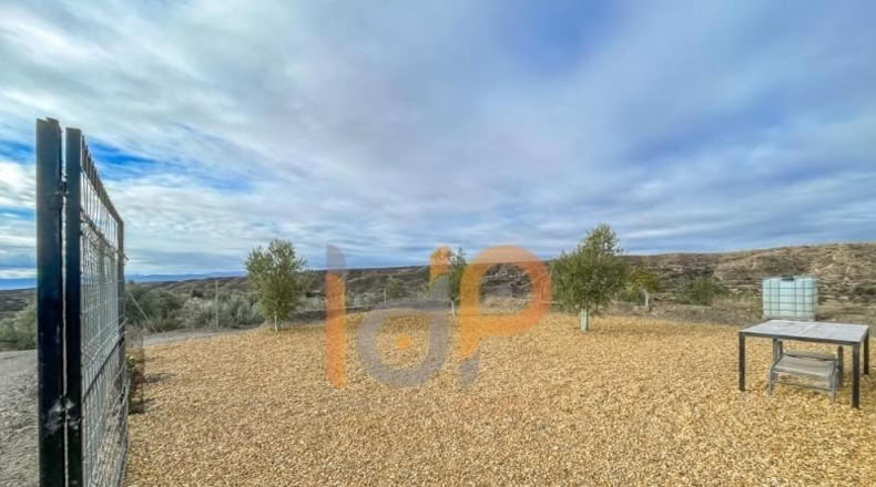 Almería - Huércal-Overa - 2900m2