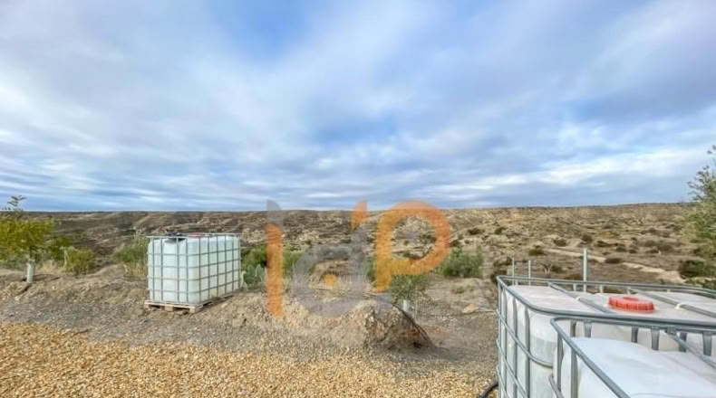 Almería - Huércal-Overa - 2900m2