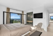 Chalet independiente con terreno en alquiler en la España, Marbella, ref: TR291688 foto
