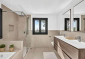 Chalet independiente con terreno en alquiler en la España, Marbella, ref: TR291688 foto