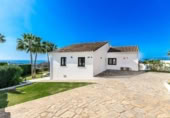 Chalet independiente con terreno en alquiler en la España, Marbella, ref: TR291688 foto