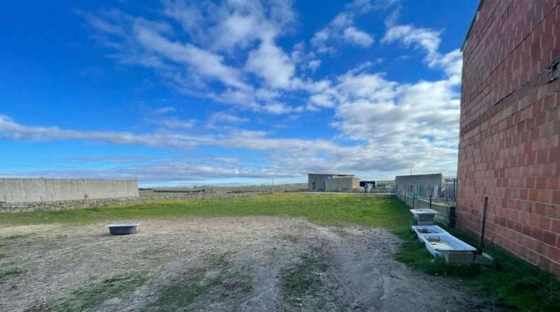 Cáceres - Arroyo de la Luz - 1600m2