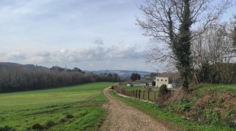 La Coruna - Santiago de Compostela - 5820m2