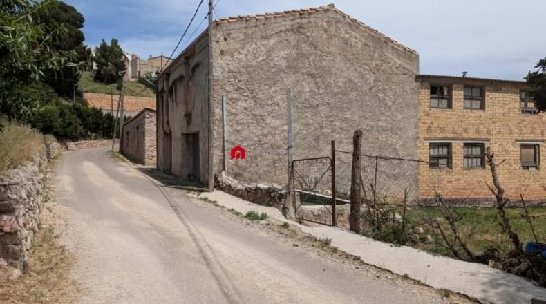 Tarragona - Альфара де Карлес - 714m2