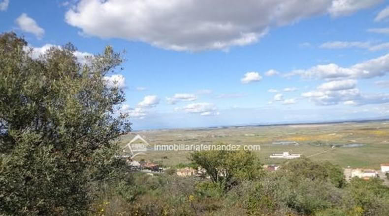 Cáceres - Sierra de Fuentes - 4500m2