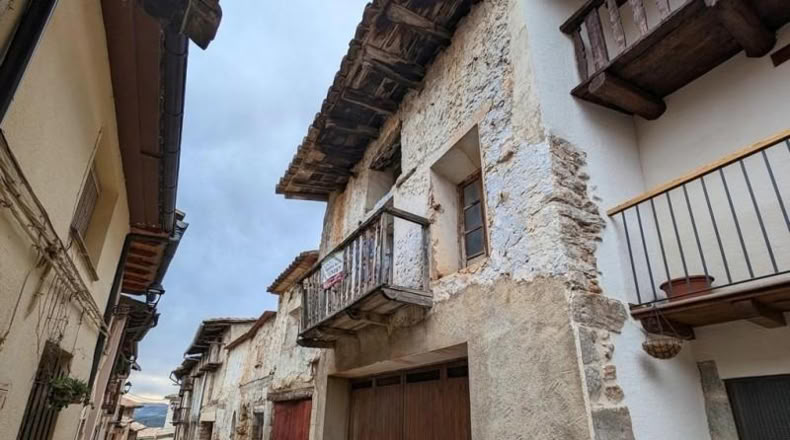Teruel - Peñarroya de Tastavins - 195m2