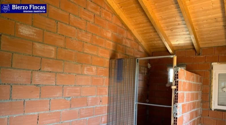 León - Bembibre - 1500m2