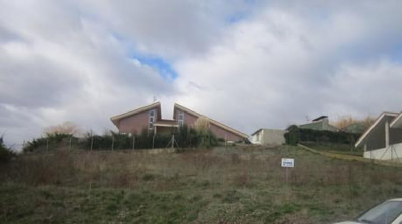 Leon - Valencia de Don Juan - 910m2