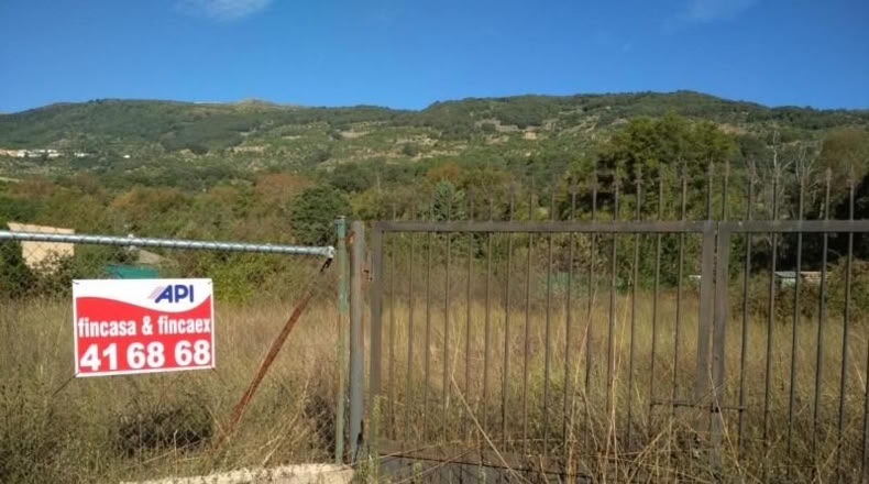 Cáceres - Casas del Castañar - 1479m2
