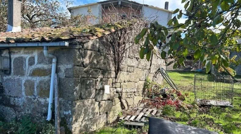 Orense - Amoeiro - 1004m2