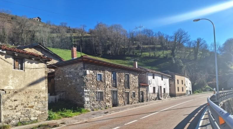 Asturias - Pola de Lena - 96m2