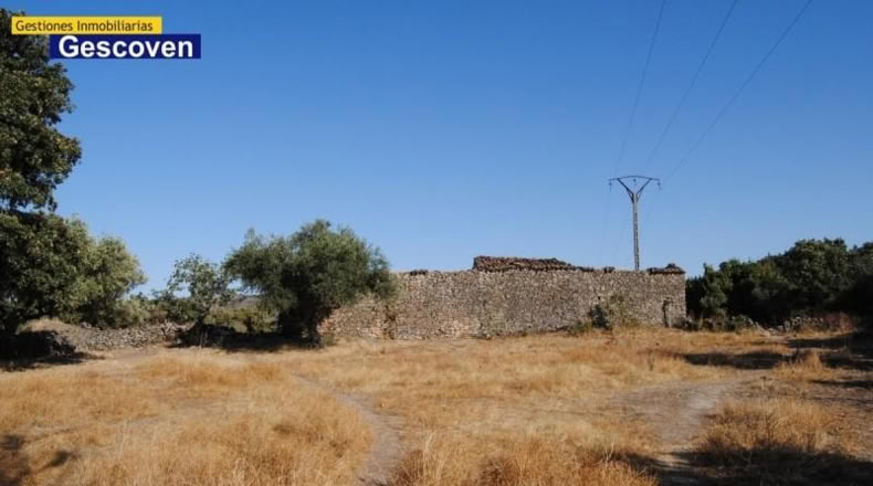 Cáceres - Valencia de Alcántara - 9300m2