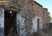 Отдельно стоящий дом с участком на продажу в городе Valencia de Alcántara Фото
