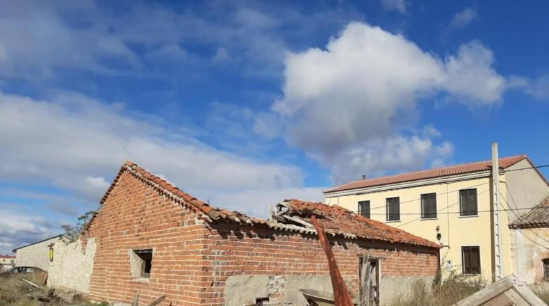Segovia - Cuéllar - 458m2