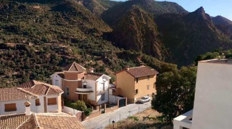 Granada - Güéjar Sierra - 259m2