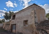 Xalet independent amb terreny en venda a la España, Calaceit, ref.: TR293937 foto