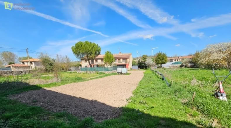 Burgos - Modúbar de la Emparedada - 500m2