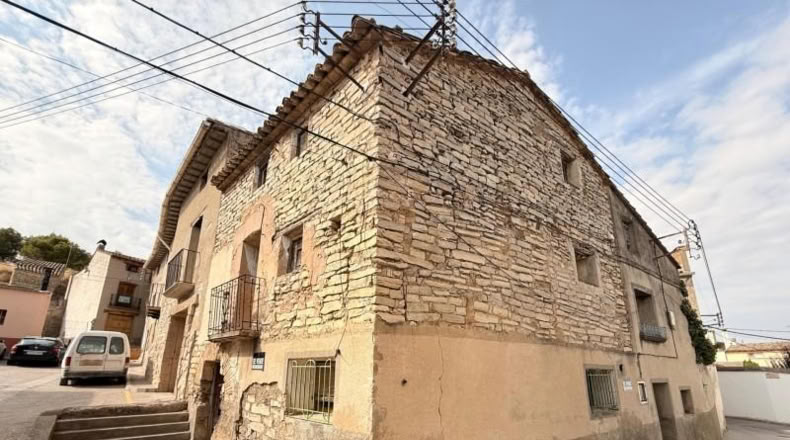 Huesca - Almudévar - 420m2