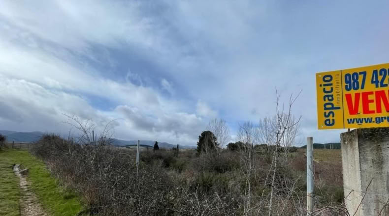 León - Ponferrada - 7257m2