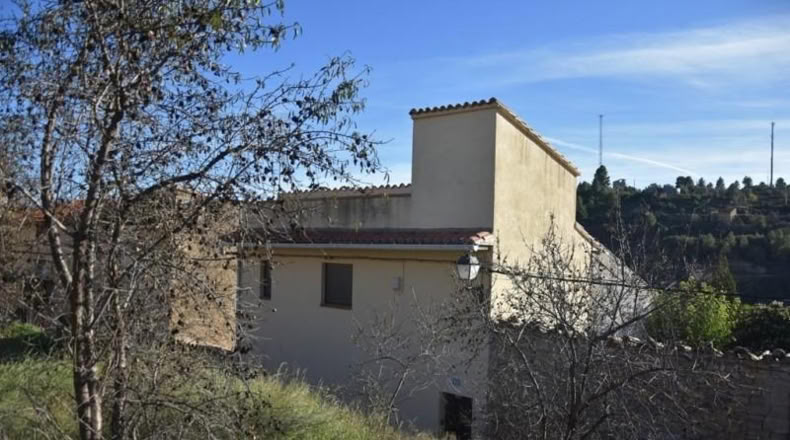 Teruel - Valdeltormo - 216m2
