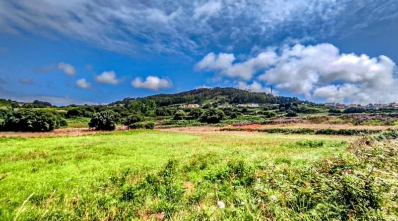 La Coruña - Carballo - 2491m2