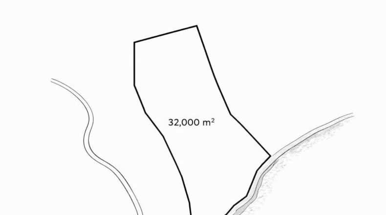 Gerona - Garriguella - 32000m2