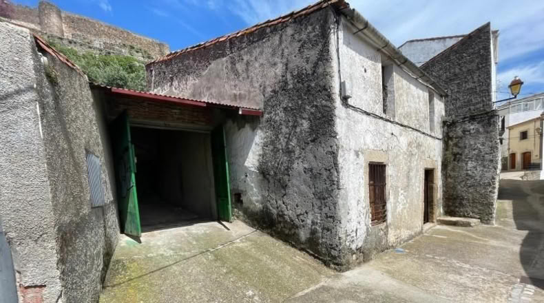 Cáceres - Montánchez - 240m2