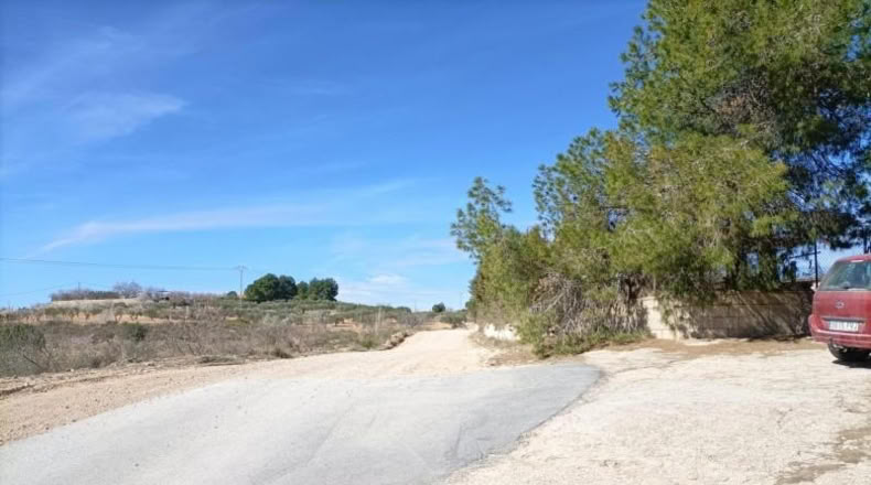 Albacete - Almansa - 15604m2
