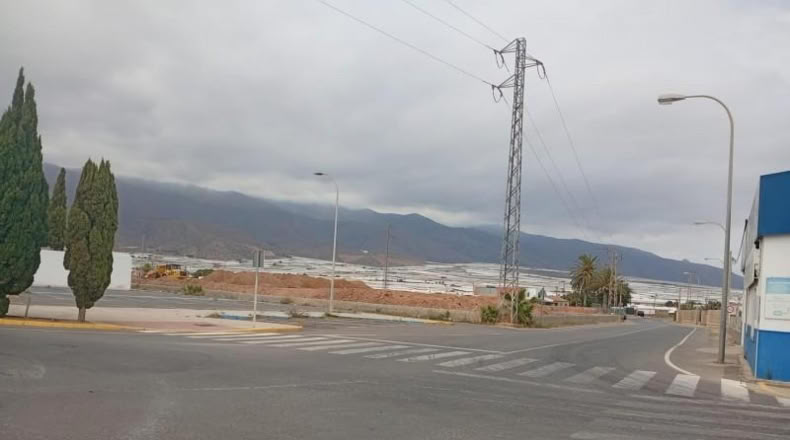 Almeria - El Ejido - 1125m2