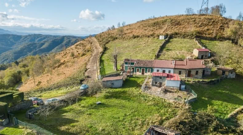 Asturias - Langreo - 600m2