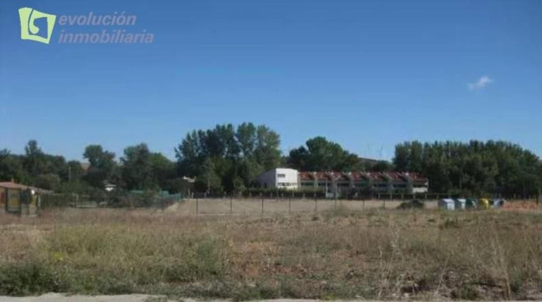 Burgos - Modúbar de la Emparedada - 600m2
