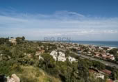 Chalet independiente con terreno en alquiler en la España, Castelldefels, ref: TR315473 foto