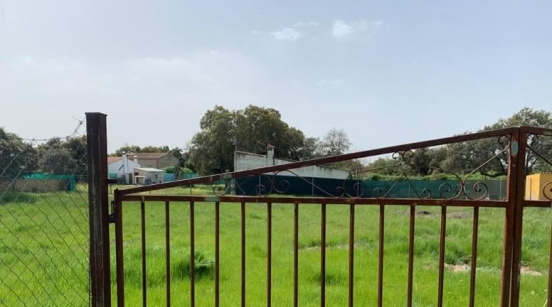Cáceres - Arroyo de la Luz - 1200m2