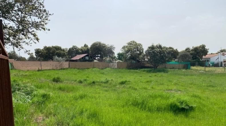 Cáceres - Arroyo de la Luz - 1200m2