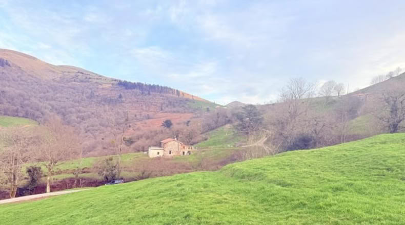 Cantabria - Santa María de Cayón - 9524m2