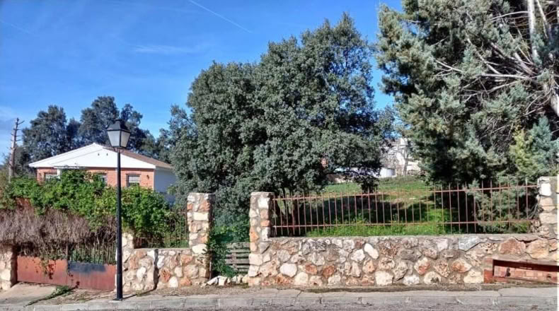 Guadalajara - Fuentenovilla - 880m2