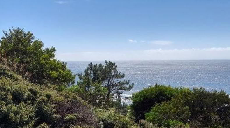 Pontevedra - Oia - 2010m2
