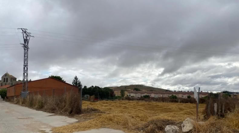 Burgos - Pedrosa de Río Úrbel - 1300m2