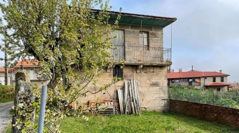 Orense - Allariz - 220m2