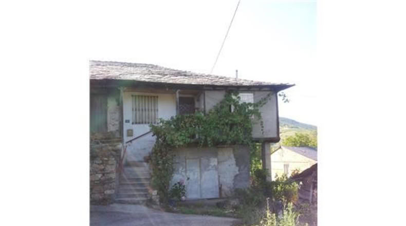 León - Corullón - 90m2