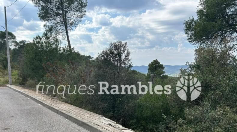 Barcelona - la Torre de Claramunt - 660m2