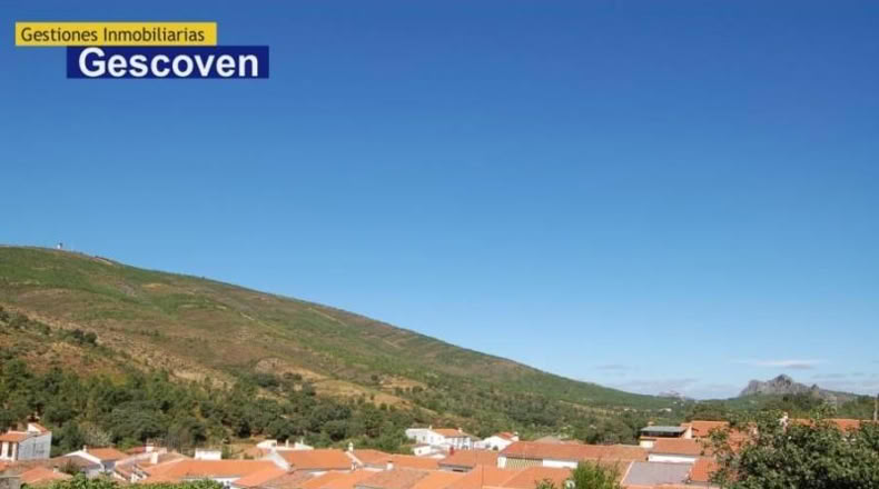 Cáceres - Valencia de Alcántara - 9300m2