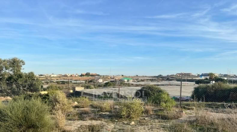 Almeria - El Ejido - 2727m2