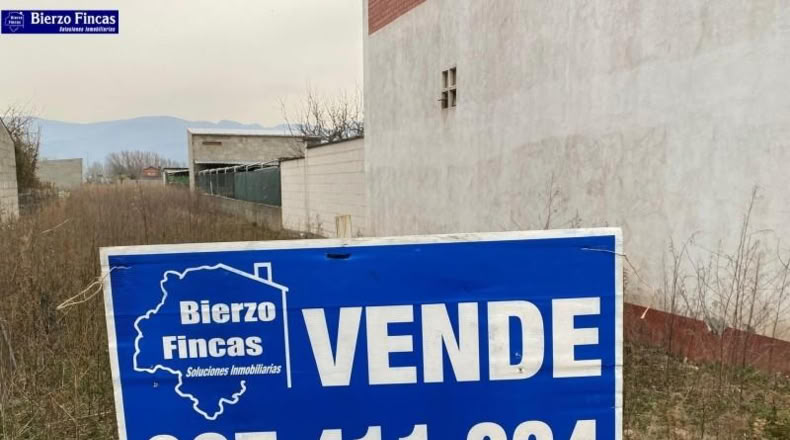 León - Camponaraya - 800m2