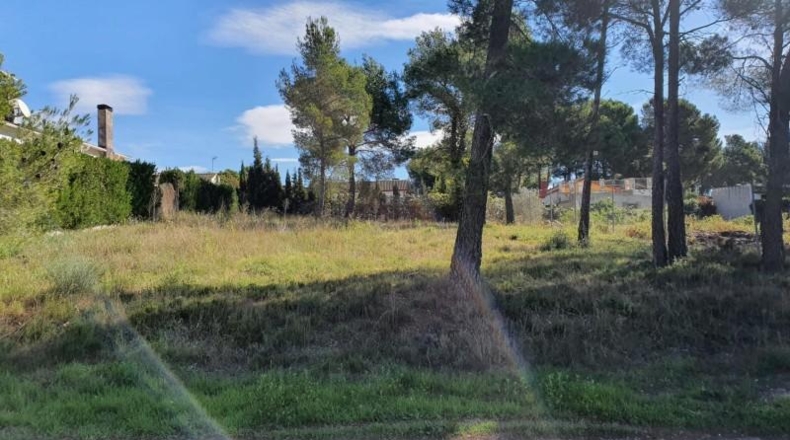 Tarragona - Cabra del Camp - 710m2