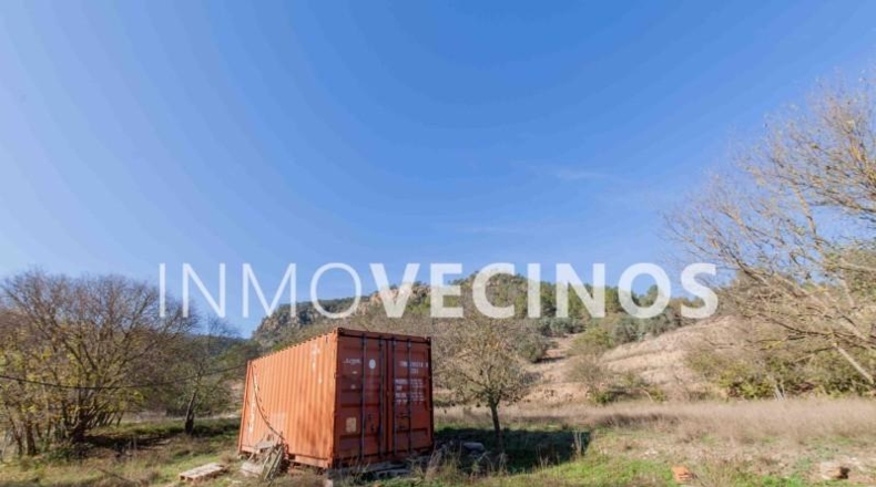 Valencia - Cofrentes - 18470m2