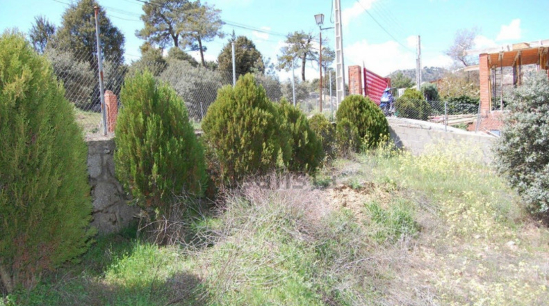Ávila - Santa Cruz de Pinares - 625m2