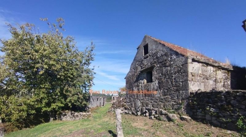 Pontevedra - Pazos de Borbén - 472m2