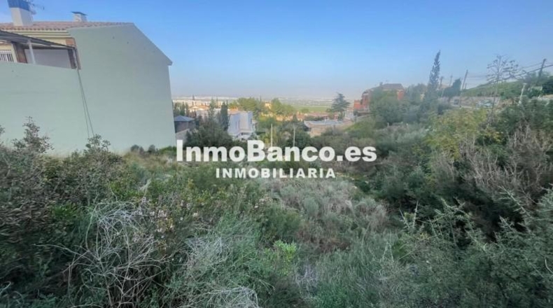 Valencia - Chiva - 687m2